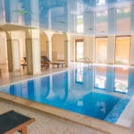 Reflexná fólia-napínací strop nad bazénom_21