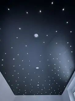 Detail efektu hviezdnej oblohy v kombinácii s bodovým osvetlením